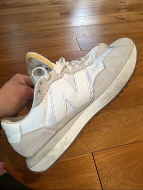 New Balance Neutral Beige & White Casual Sneakers